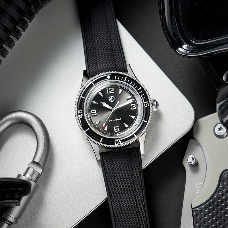 วอทช์ไดวิส WD50Q นาฬิกาผู้ชาย  - Smartwatch Luxury Watches บทวิจารณ์และราคา