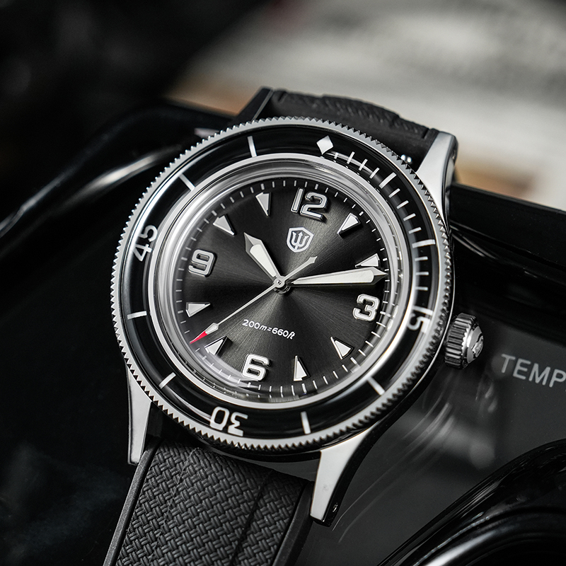 วอทช์ไดวิส WD50Q นาฬิกาผู้ชาย  - Smartwatch Luxury Watches บทวิจารณ์และราคา