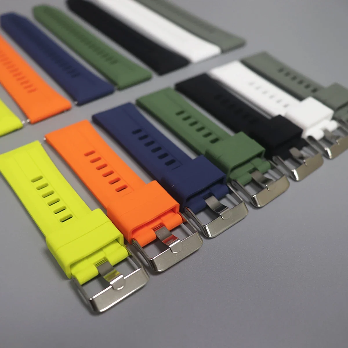 สายนาฬิกาข้อมือยางแบบสปอร์ต ขน - Titan Watches Smartwatch บทวิจารณ์และราคา